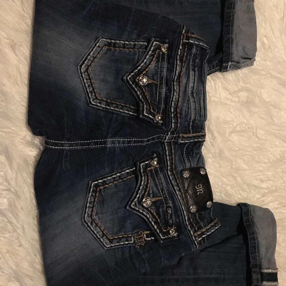 Miss Me Signature cuffed Capri sz 30